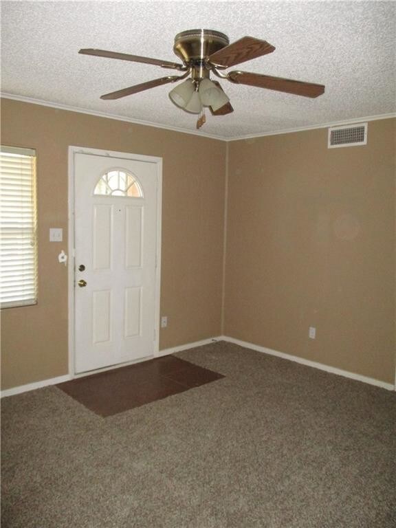 Building Photo - 1718 Emerald Dr