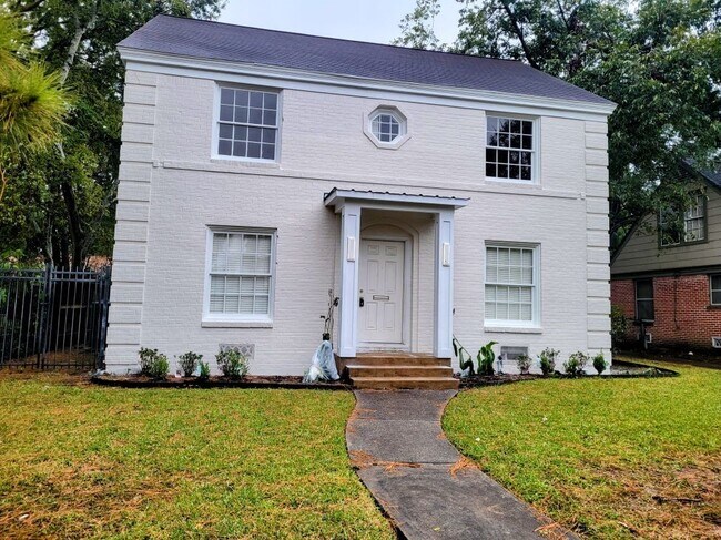 Foto del edificio - 6626 Fairfield St