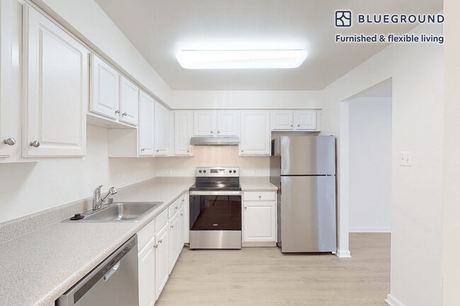 Foto del edificio - 5441 Columbia Rd