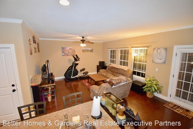 Building Photo - 3 br, 2.5 bath House - 719 Kensey Park Lane