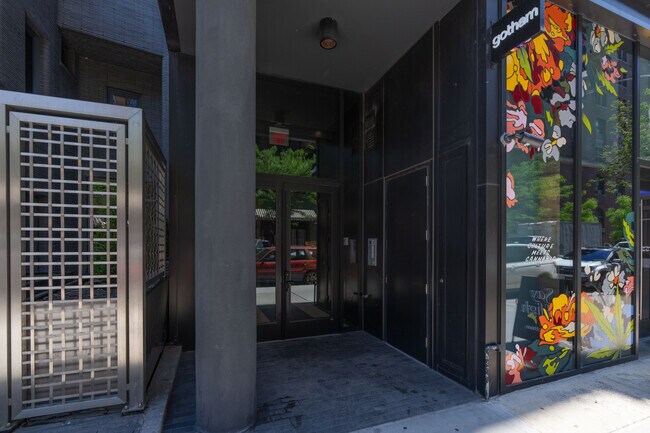 Entrance - 3E3