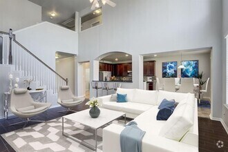 Building Photo - 12331 Crescent Mountain Ln