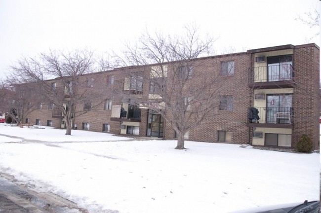 Foto del edificio - Foxdale Apartments