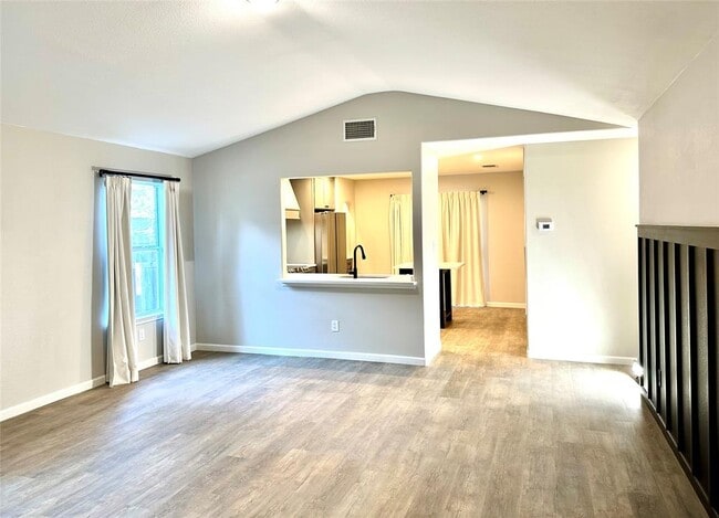 Foto del edificio - 363 Copper Hill Dr
