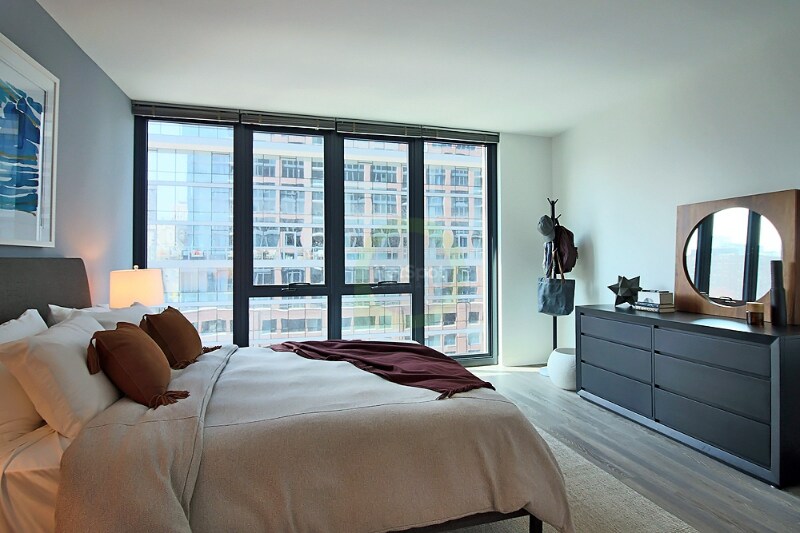Foto principal - 615 N Wells St