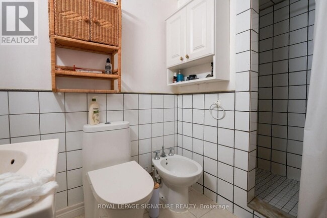 Building Photo - 674 Abana Rd