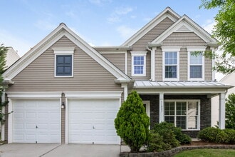 Building Photo - 11007 Holm Oak Pl