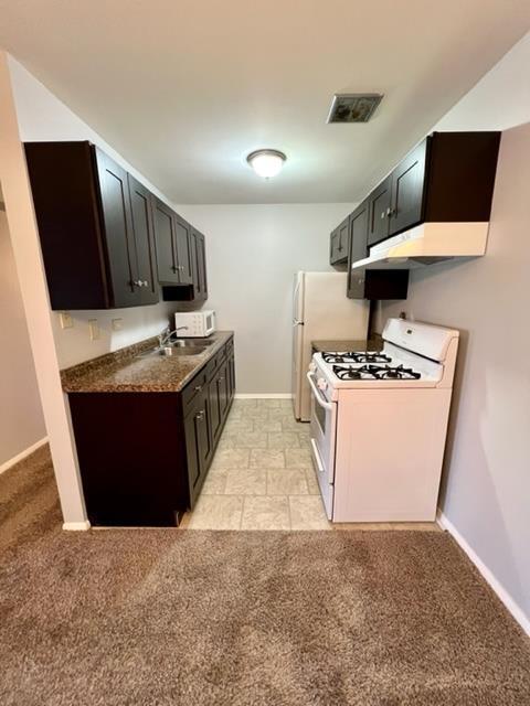 Foto del edificio - 848 Jonathan Ct
