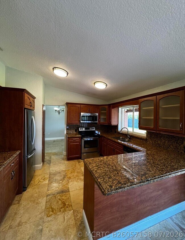 Foto del edificio - 3681 SW 132nd Pl