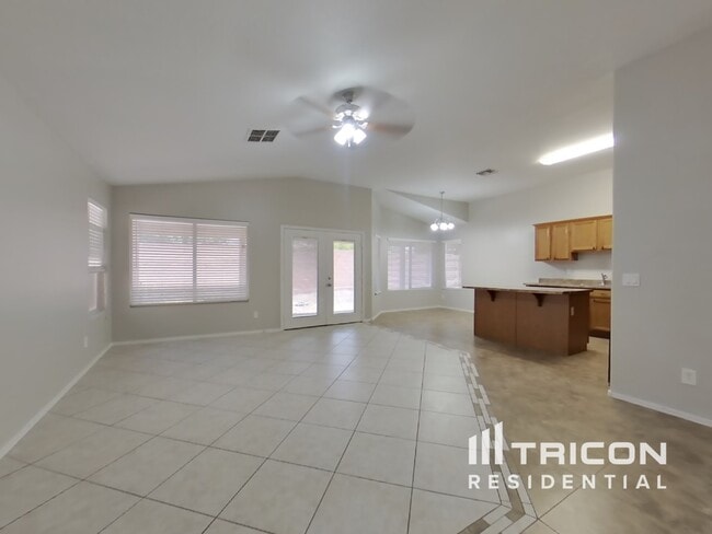 Building Photo - 9066 E Cedar Basin Ln