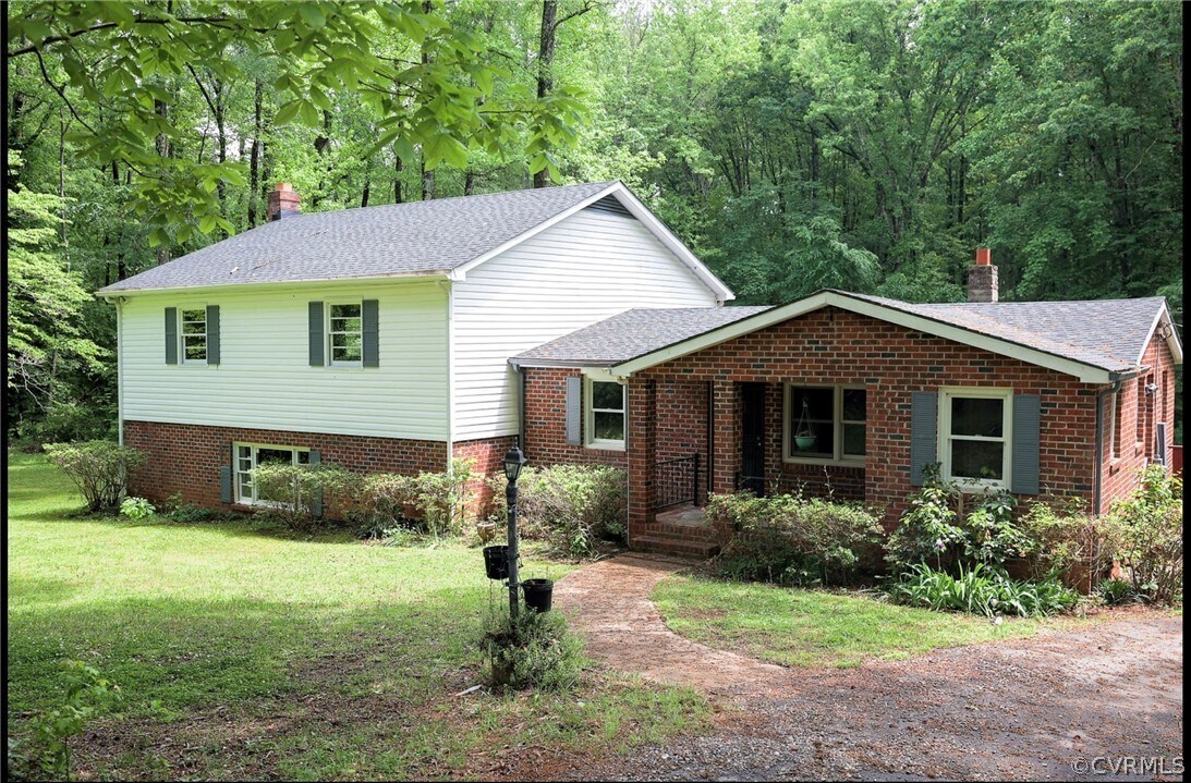 Primary Photo - 1701 Sheppard Town Rd