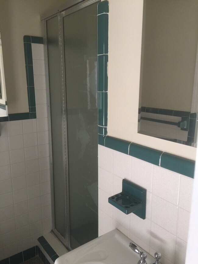 Foto del edificio - 141 Diane Cir