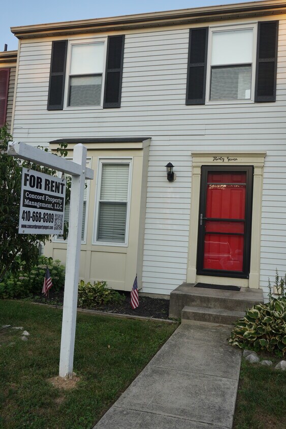 Foto principal - 37 Trailwood Rd