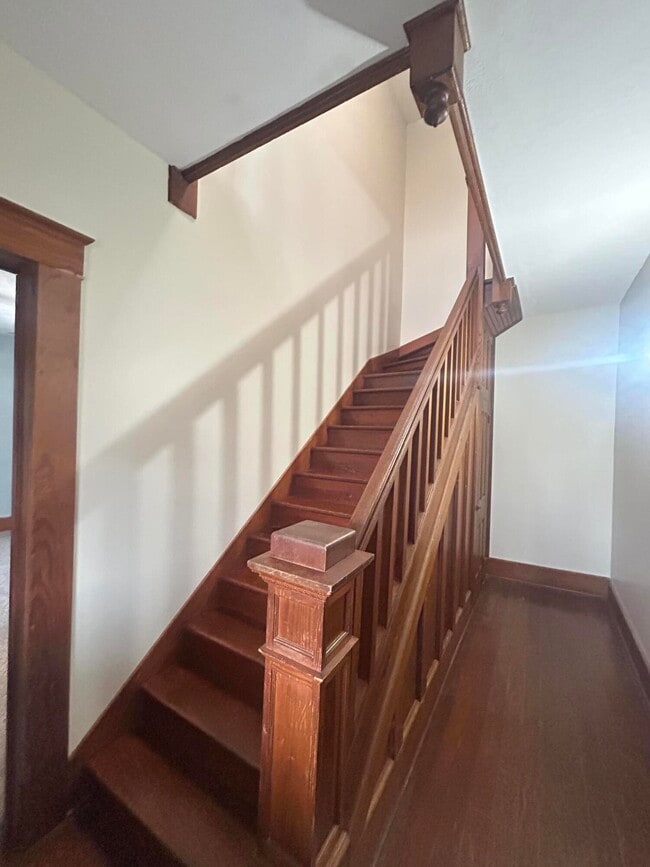 Building Photo - 9950 Prairie Lick Rd