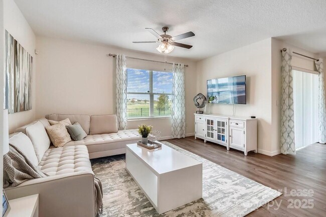 Foto del edificio - 2 Reeds Creek Rd