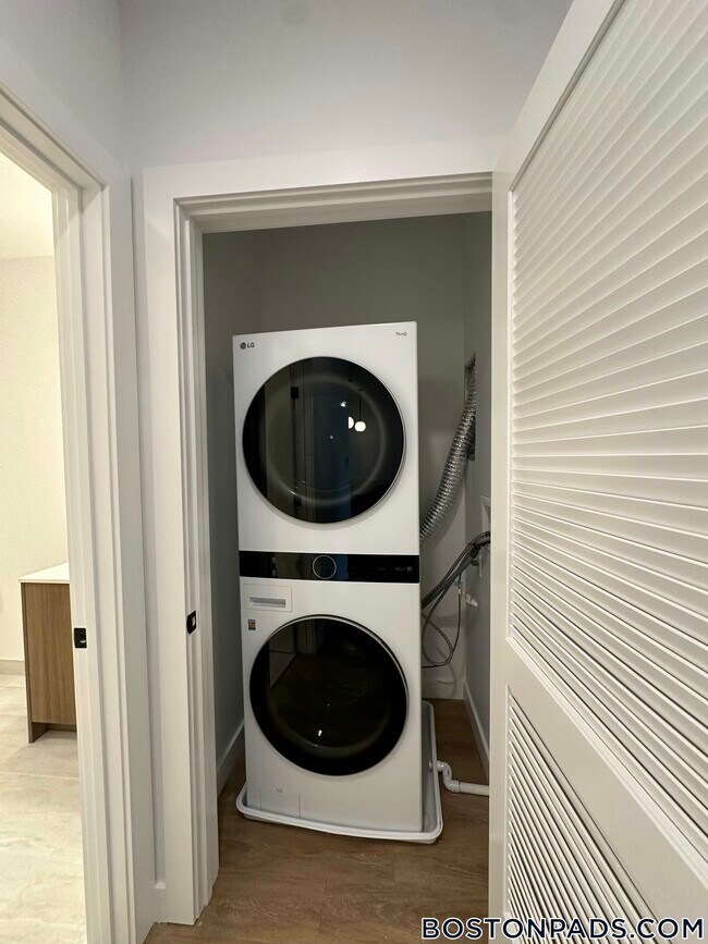 Foto del edificio - 199 Gardner St