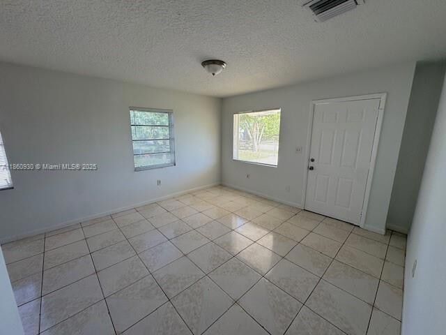 Foto del edificio - 10410 SW 150th Terrace