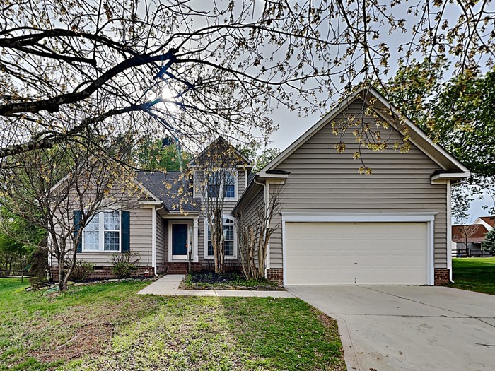 Primary Photo - Serene Living in a Quiet Cul-de-Sac with O...