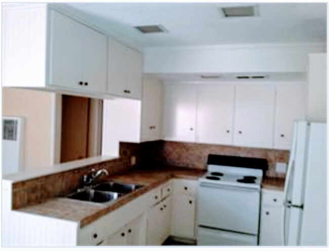 Foto del edificio - 1235 E Ocean Blvd
