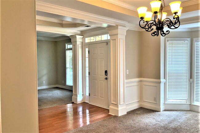 Building Photo - 3710 Rolling Creek Dr