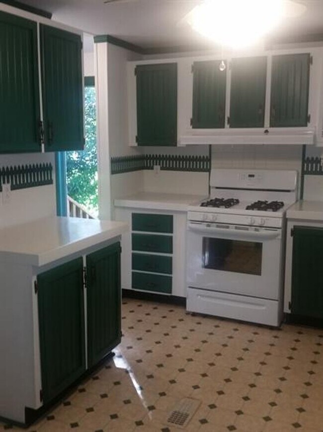 Foto del edificio - Coming Soon: Renovated 3-Bed, 2-Bath Home in Byron!