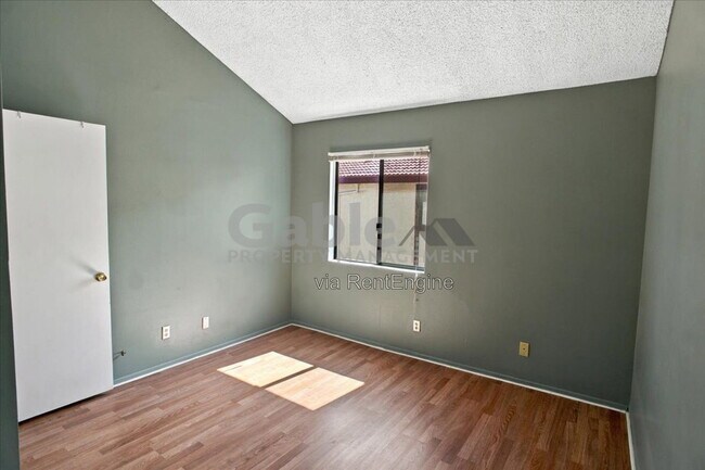 Building Photo - 18187 W Sundowner Way