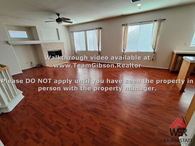 Building Photo - Large 4 Bedroom Home in Gated Community.