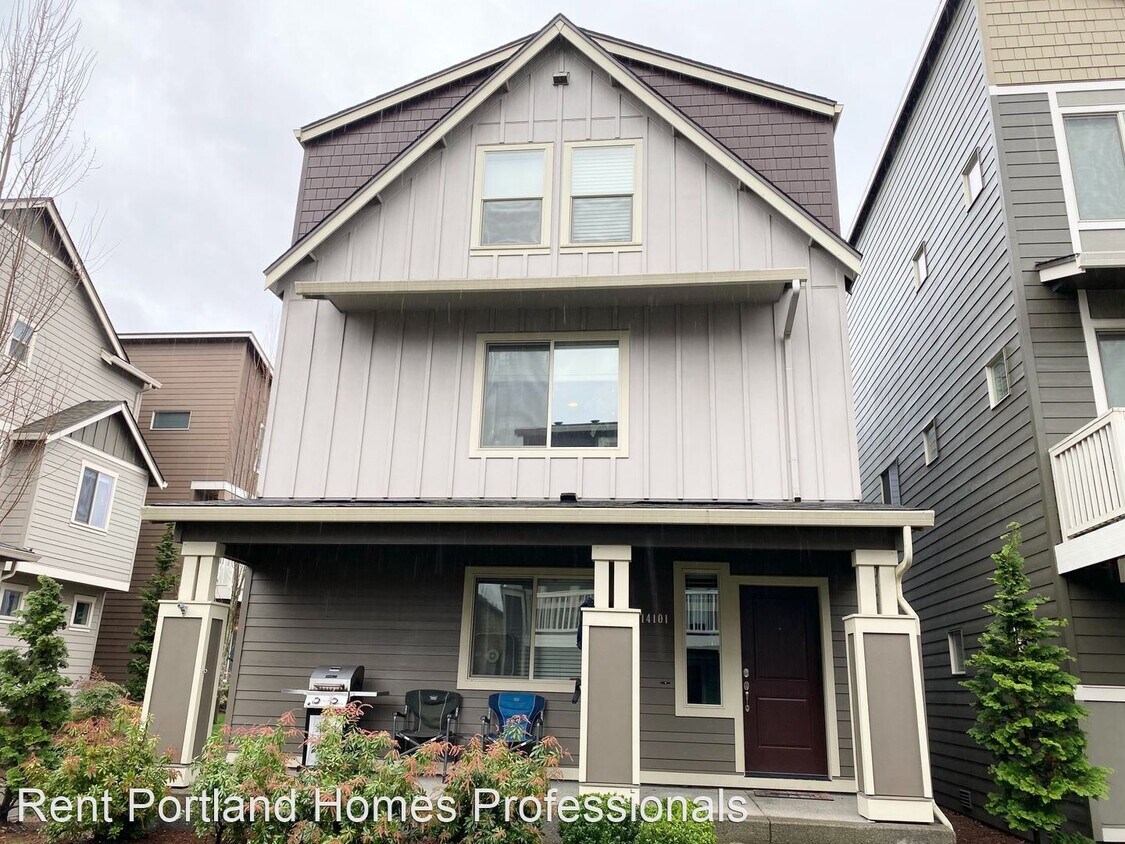 4 br, 3.5 bath House 14101 SW Burlwood Ln House Rental in Beaverton