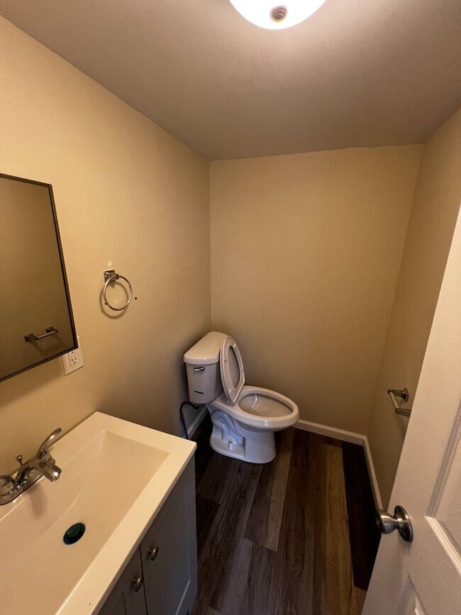 Foto del edificio - 116 Hussey Mhp Ln