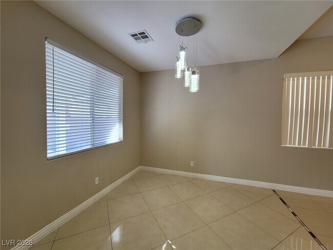 Building Photo - 9497 Rainfall Ave