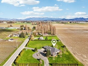 Building Photo - 15541 Bradshaw Rd