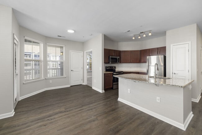 Level at 401 apartments — community photo - Level at 401