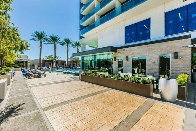 Foto del edificio - High Floor Mountain-Views Studio BALCONY A...