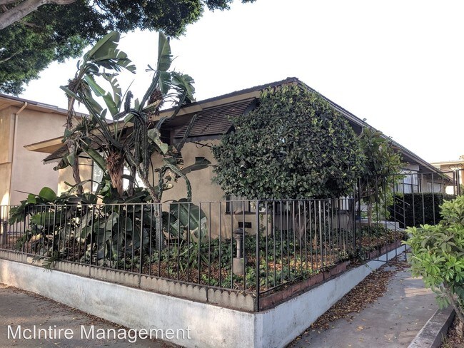 Foto del edificio - 2217-2229 W Main St