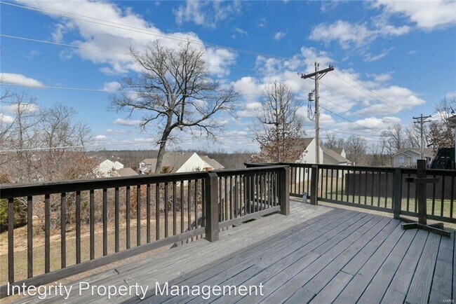 Building Photo - 5 br, 3 bath House - 429 Eastlawn