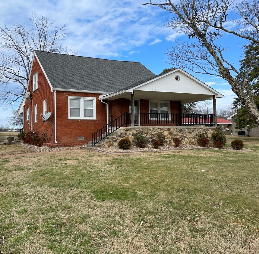 Foto principal - 6550 Cumberland Falls Hwy