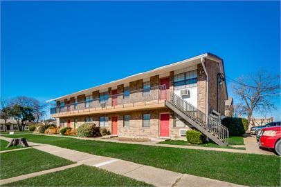 Building Photo - 116 S 11th St