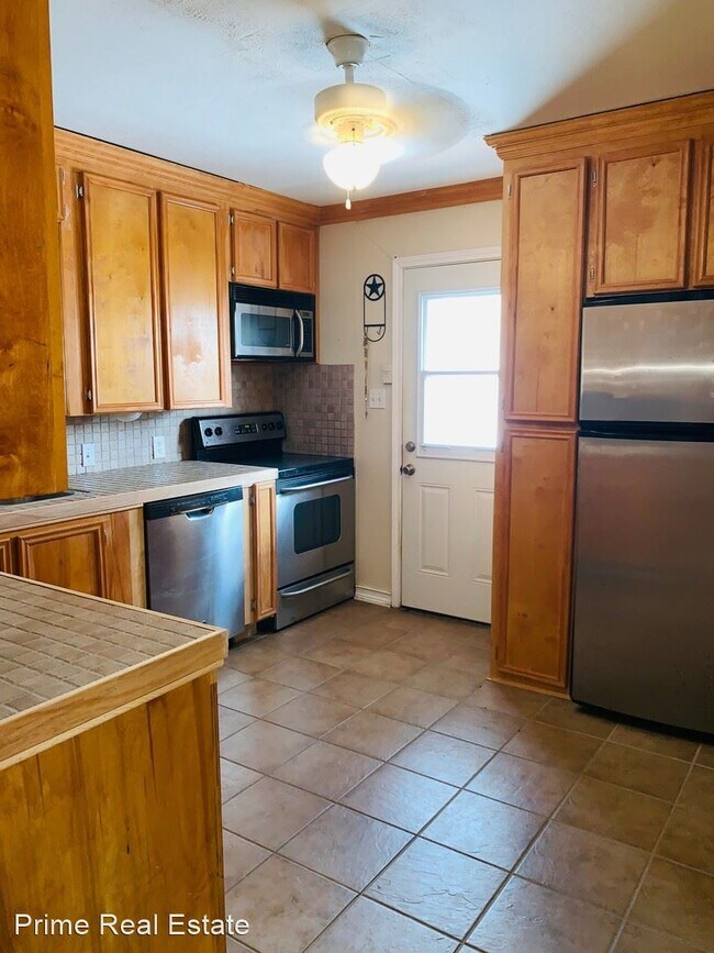 Building Photo - 2 br, 1 bath House - 11321 Margie