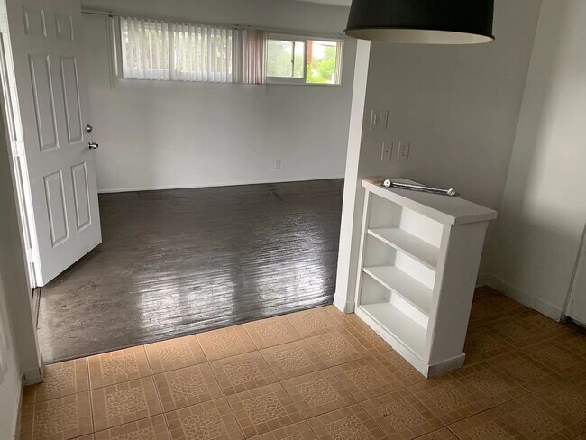 Foto del edificio - Please come see our wonderful one bedroom ...