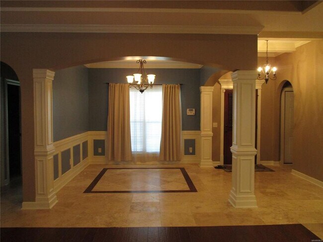 Foto del edificio - Available July!
