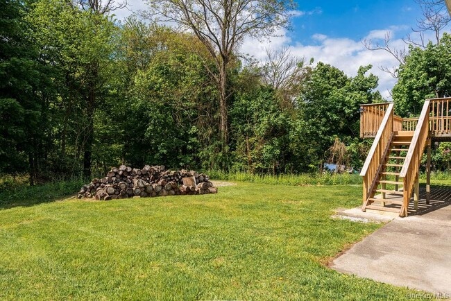 Building Photo - 5 Idlewild Dr