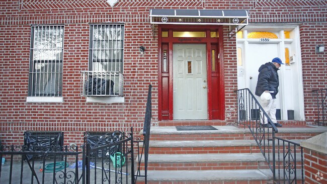 Foto del edificio - 1860 Bay Ridge Ave