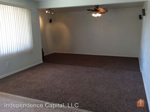 Building Photo - 3308 Edgecliff Dr