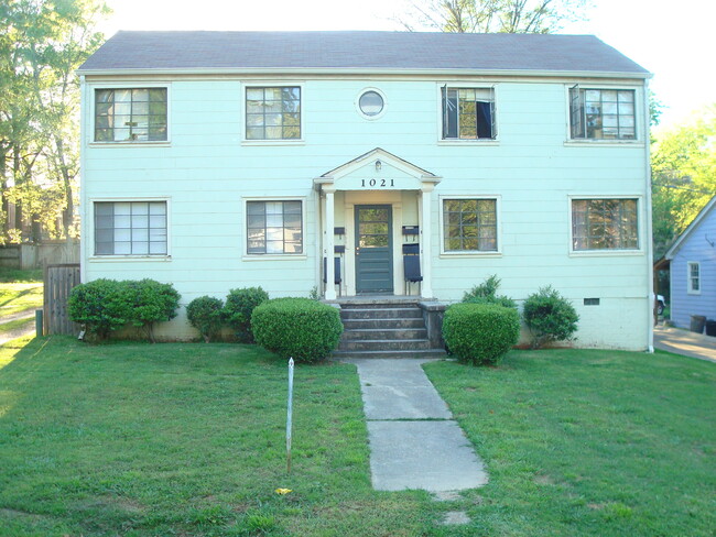 Building Photo - 1021 Whitworth St