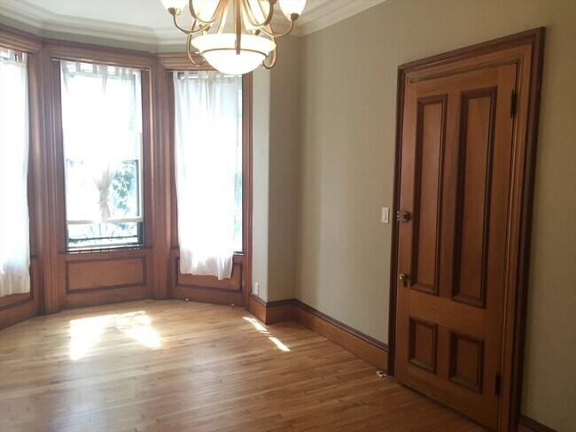 Foto del edificio - 143 Worcester St