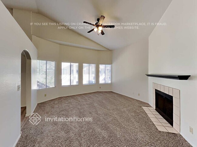 Foto del edificio - 5524 W Harrison Ct
