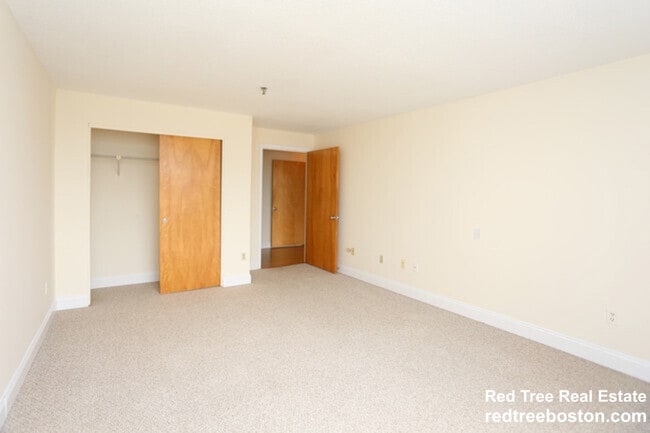 Photo - 1079 Commonwealth Ave Apartment