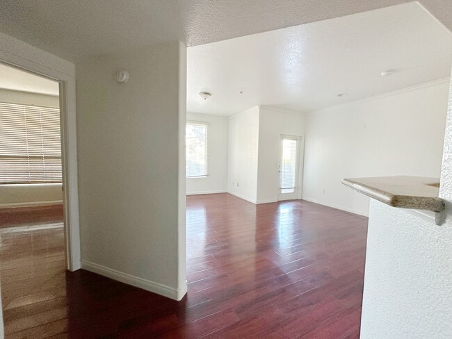 Building Photo - 4400 S Jones Blvd