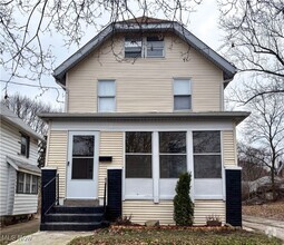 Building Photo - 1093 Wilbur Ave