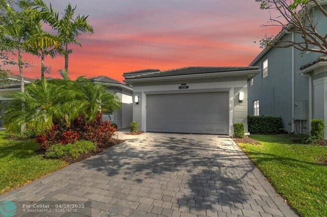 Foto del edificio - 9739 Salty Bay Dr